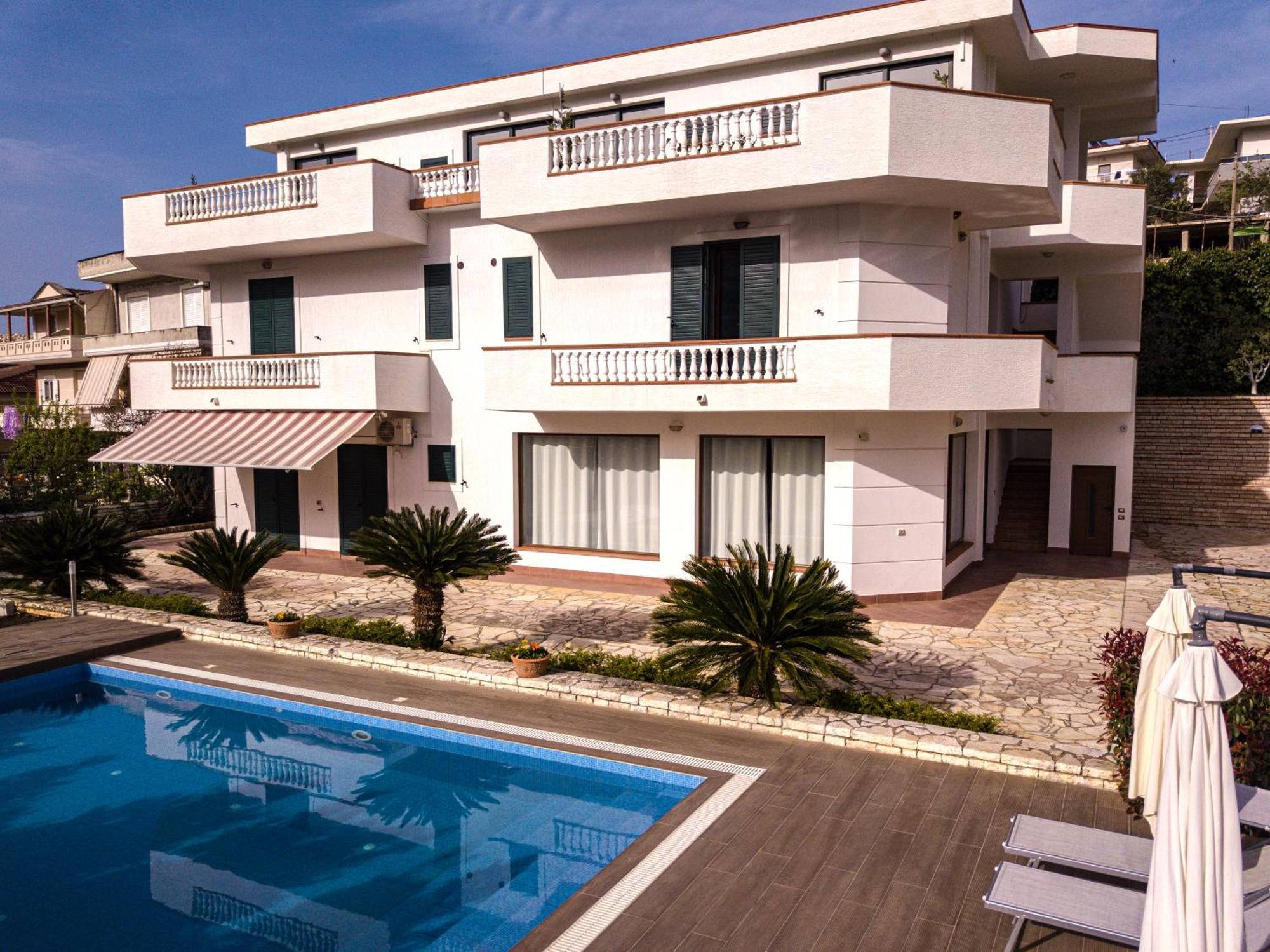 Villa La Quiete - Adults Only Cuke Exterior foto